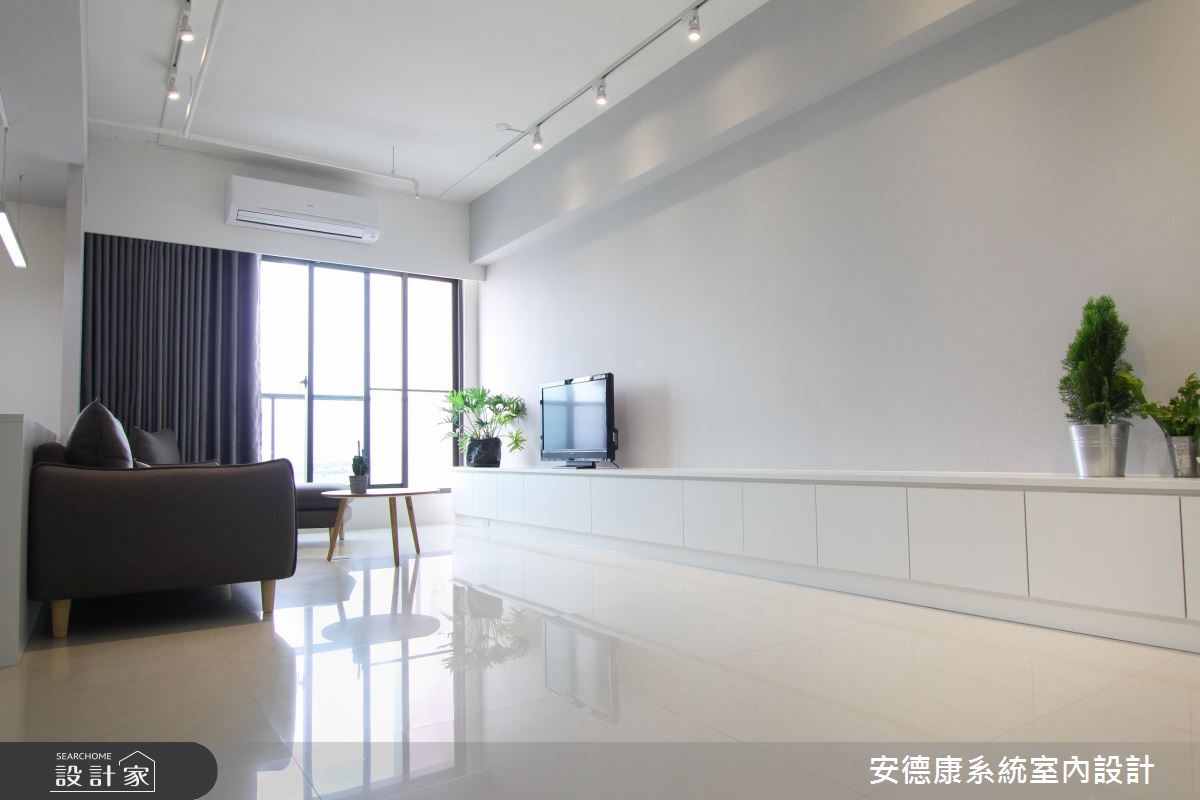 22 坪簡約風住宅,設計師變更原先格局、縮減一房,重