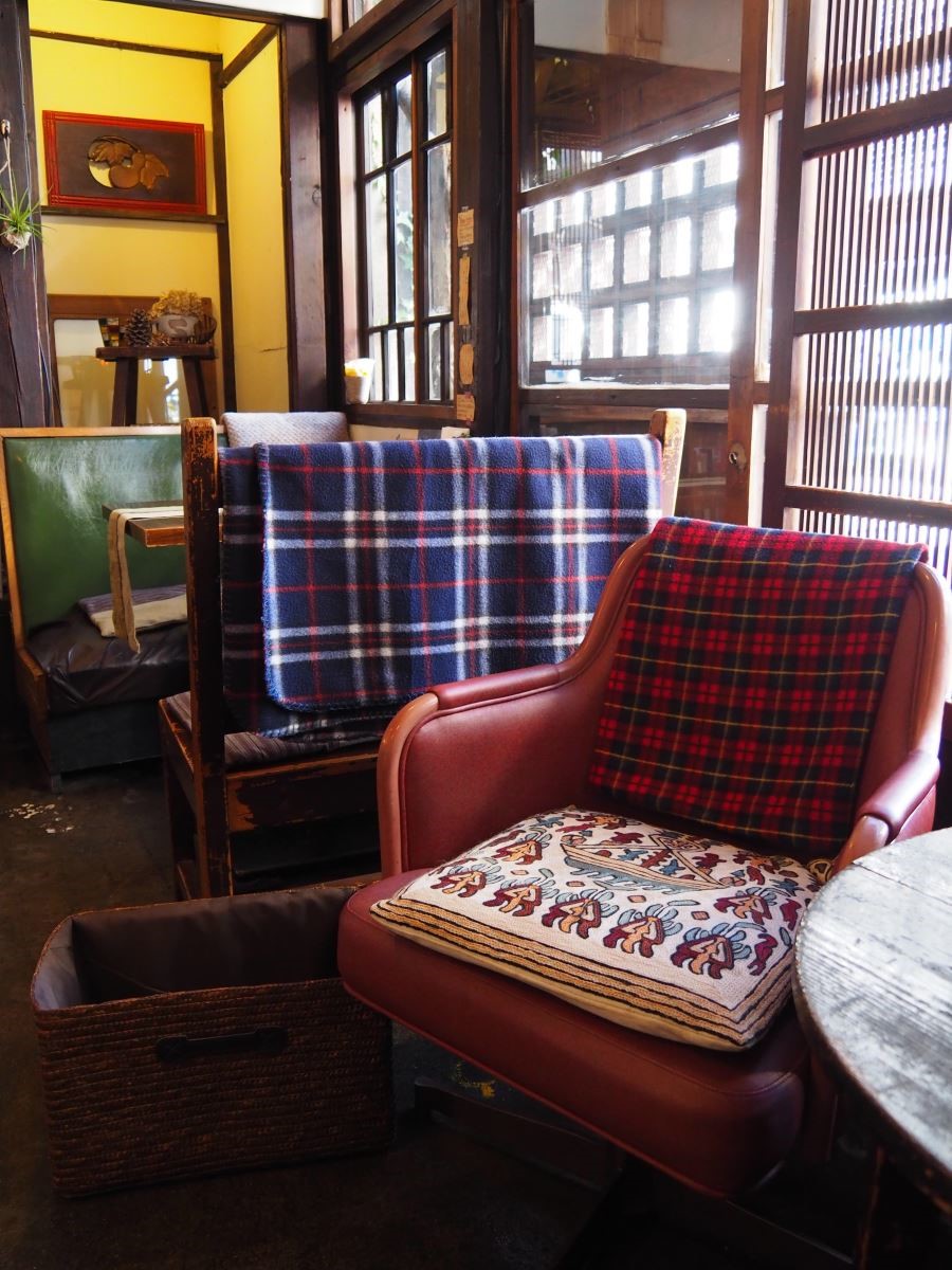 Café月光內部,大正風格十足。 Café月光內部,大正風格十足。