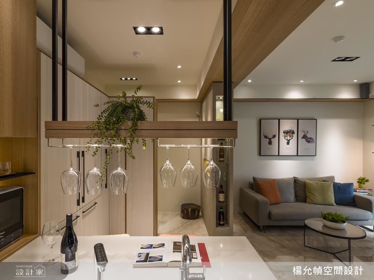 20 年的 18 坪老屋,在經由楊允幀設計師的規劃翻修後