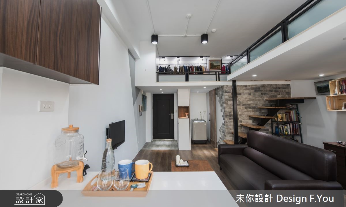 僅僅 9 坪的老屋小空間,設計師以100萬元以下的超低預