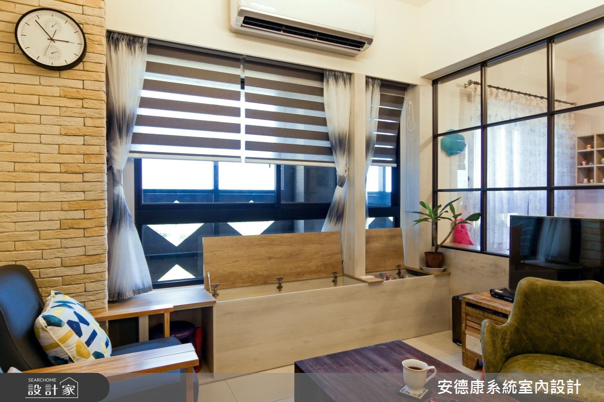 曾經從事服裝設計的屋主,喜愛鄉村和輕工業的混搭風格