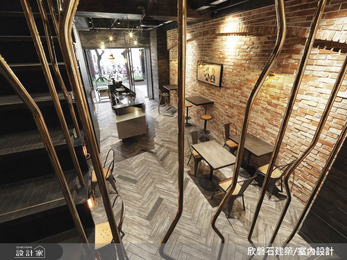 位於台灣中部熱門觀光景點與校區的「紅盒子漢堡」以道