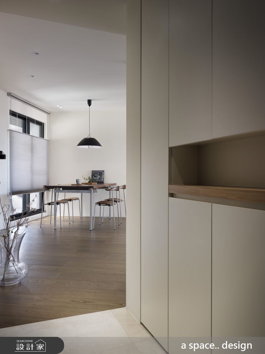 a space.. design 在現代風格中注入大量木質元素,為