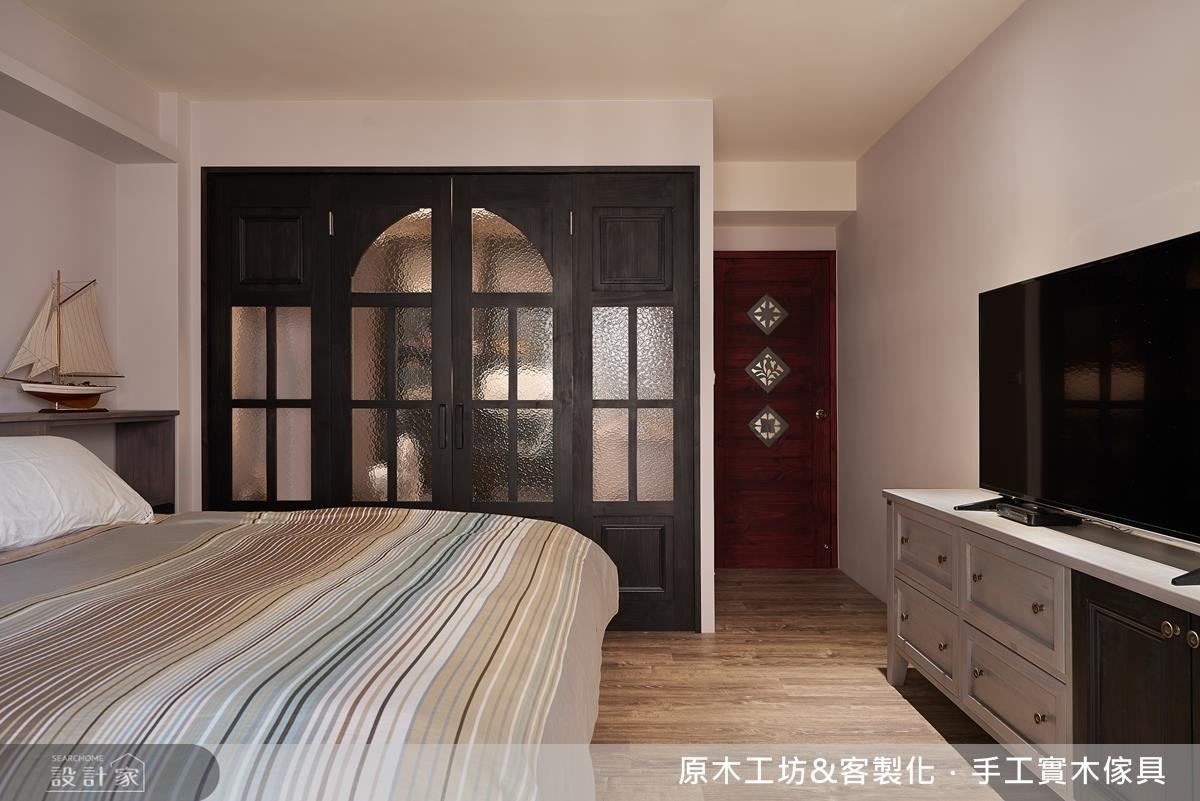 35 坪老屋,作為年輕夫妻的新婚宅居所,在原木工坊的