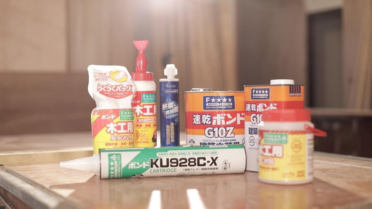 大量的裝潢接著劑使用,扮演健康宅構成的重要角色。 大量的裝潢接著劑使用,扮演健康宅構成的重要角色。