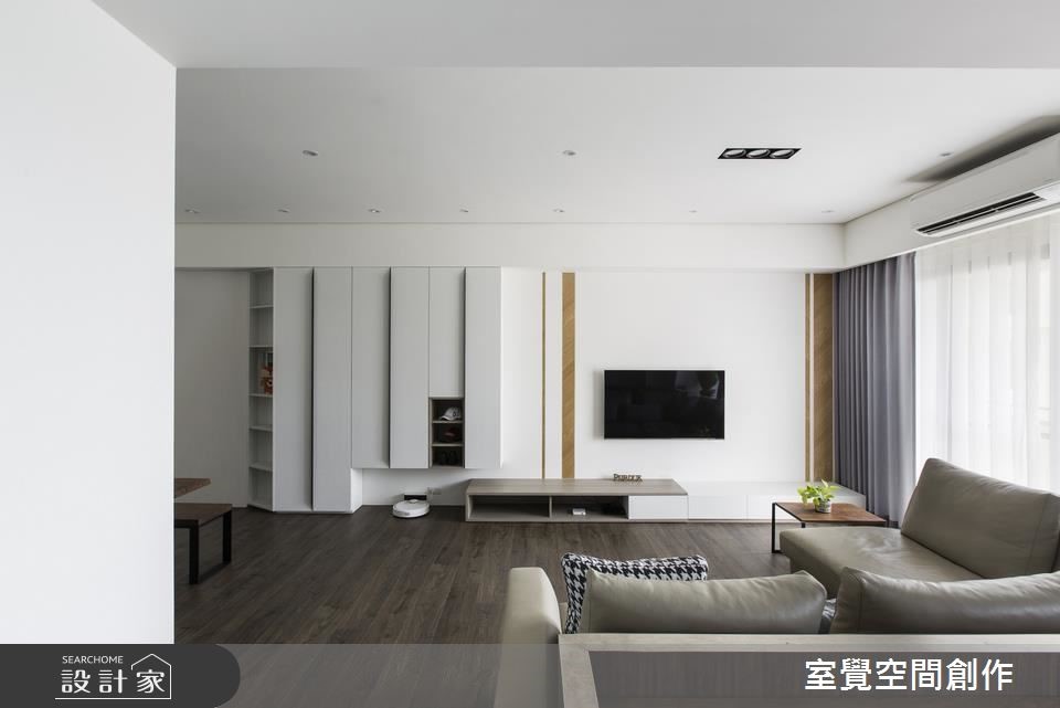 僅僅25坪的空間,卻透過設計師的巧手擘劃,在安靜明亮