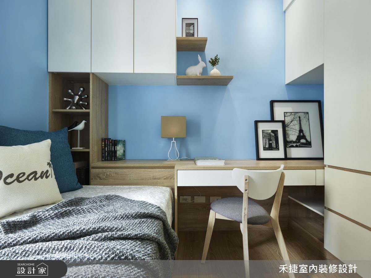 本案是約莫 30 坪的扇形屋,特殊的屋情造成了輕微的畸