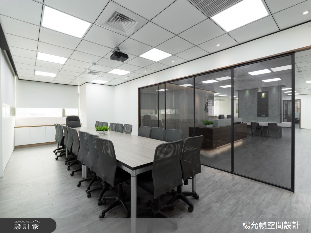150 坪商辦空間,因著總公司有口皆碑的設計裝修成功案
