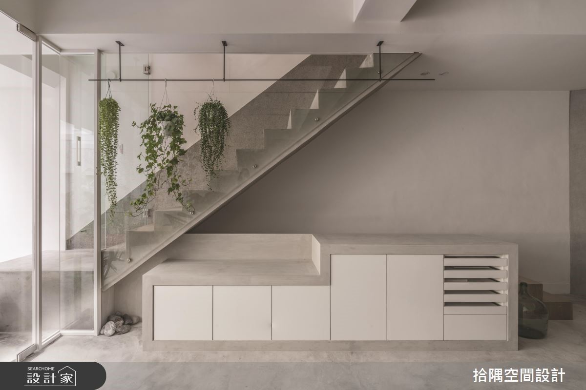 32 坪老屋,作為設計師的工作室使用,在改造上,首先