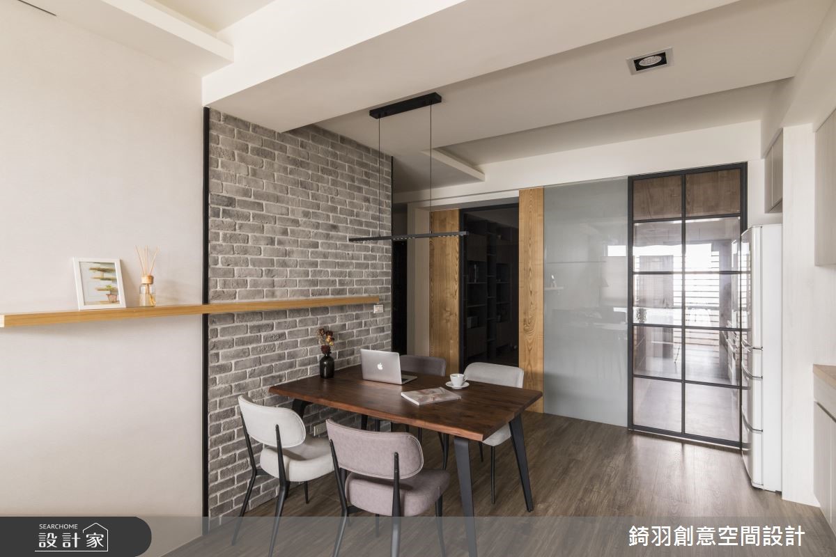 24 坪中古屋格局方正、採光良好,且看錡羽設計團隊如
