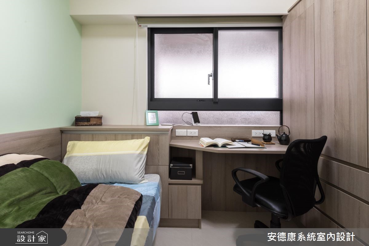 一家三口入住簡約的26坪室內,讓系統家具打造免百萬的