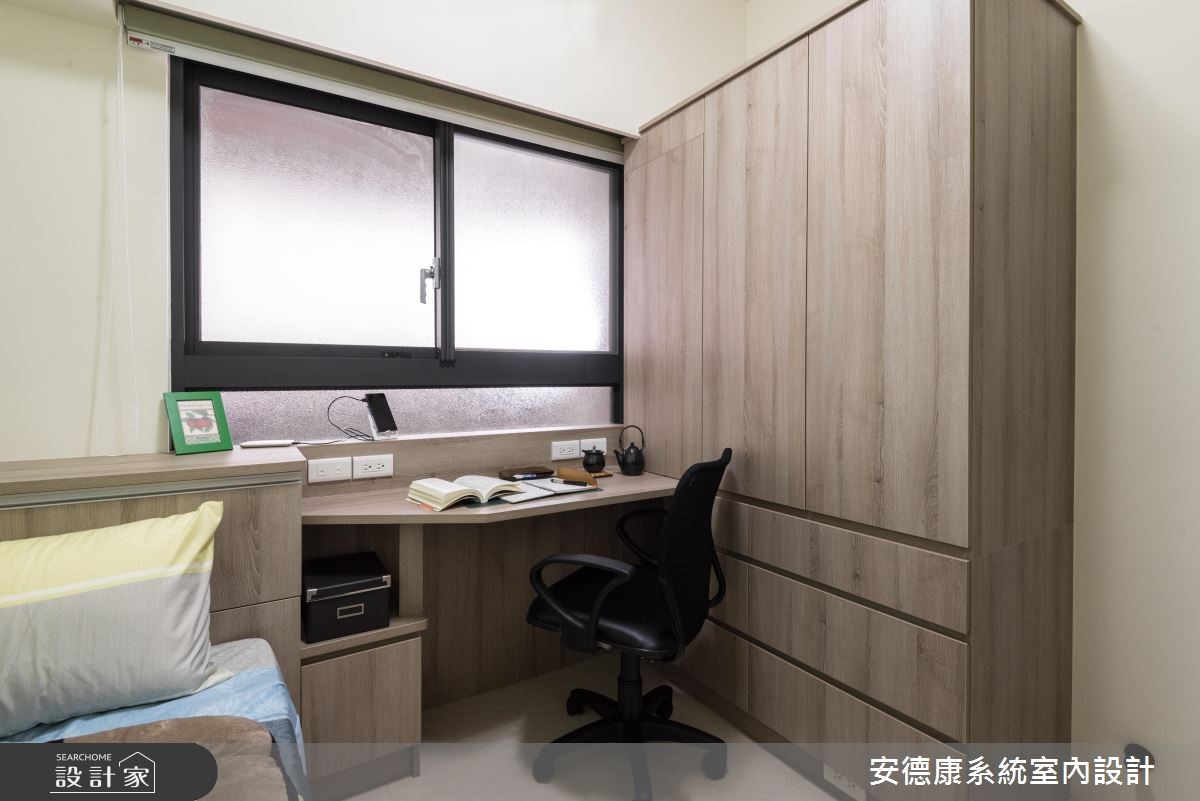 一家三口入住簡約的26坪室內,讓系統家具打造免百萬的