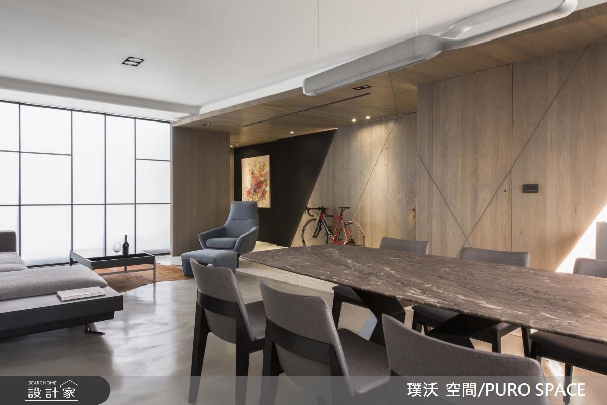 老屋翻新,熟男居住空間。如此一個人的打算,自然不需