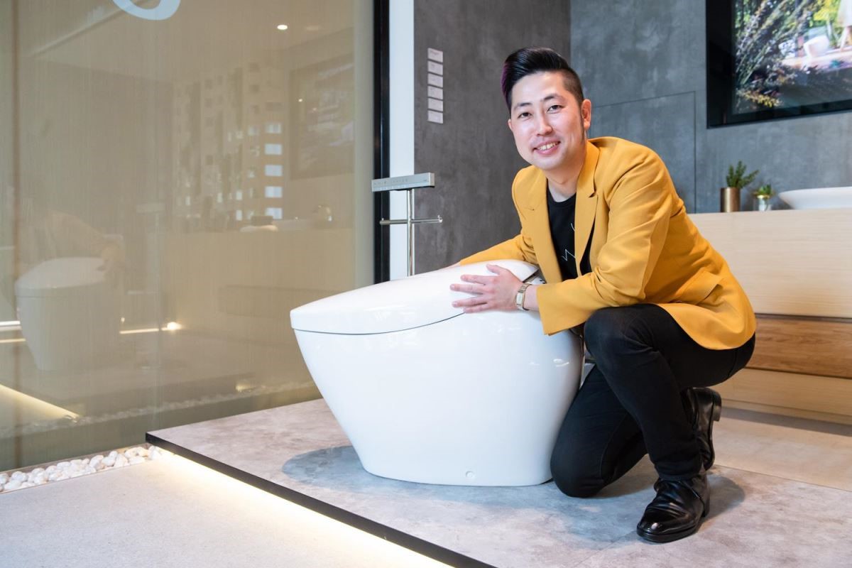 TOTO 台灣東陶特別邀請 NEOREST COLLECTIONS 設計師-TOTO 株式會社 設計本部 設計師 吉岡佑二先生來台說明設計理念。 TOTO 台灣東陶特別邀請 NEOREST COLLECTIONS 設計師-TOTO 株式會社 設計本部 設計師 吉岡佑二先生來台說明設計理念。