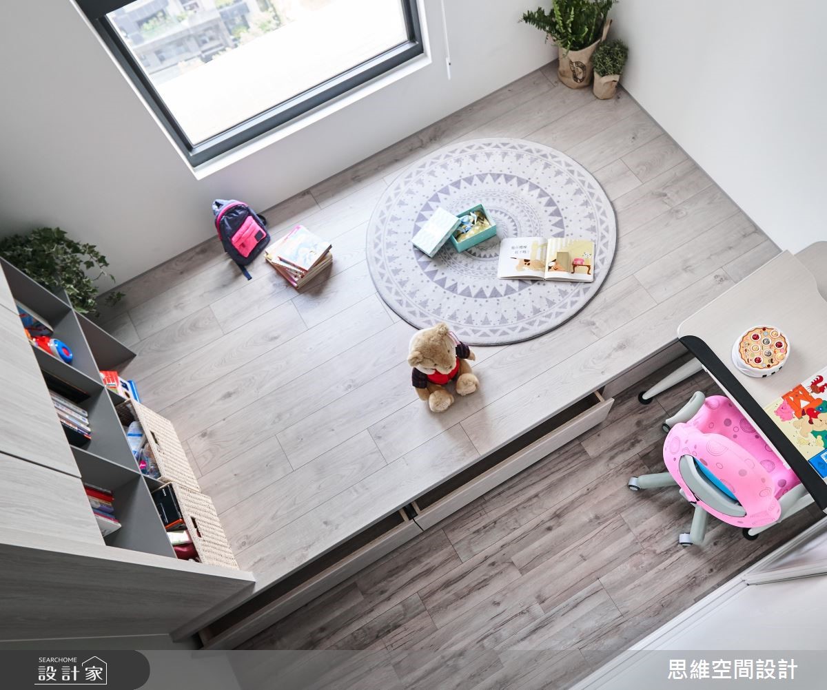 33 坪現代風居家,設計師在與屋主深入溝通後,依循其