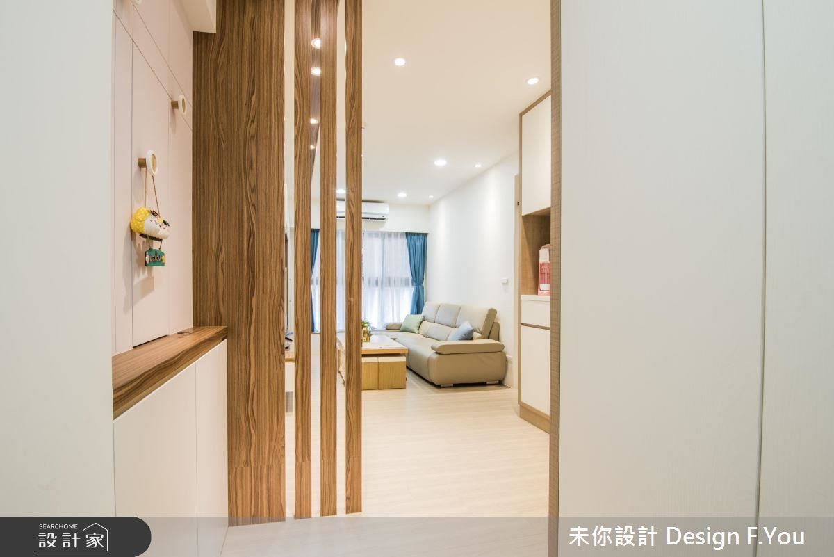 18 坪北歐風住宅,設計師將空間線條簡化,並在一片木
