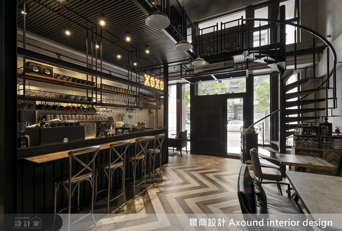 XOXO 餐酒館有親親抱抱的意思,為了讓人擁抱美食親密