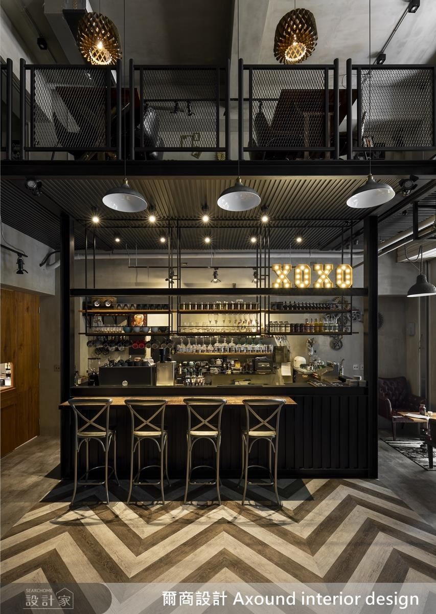 XOXO 餐酒館有親親抱抱的意思,為了讓人擁抱美食親密