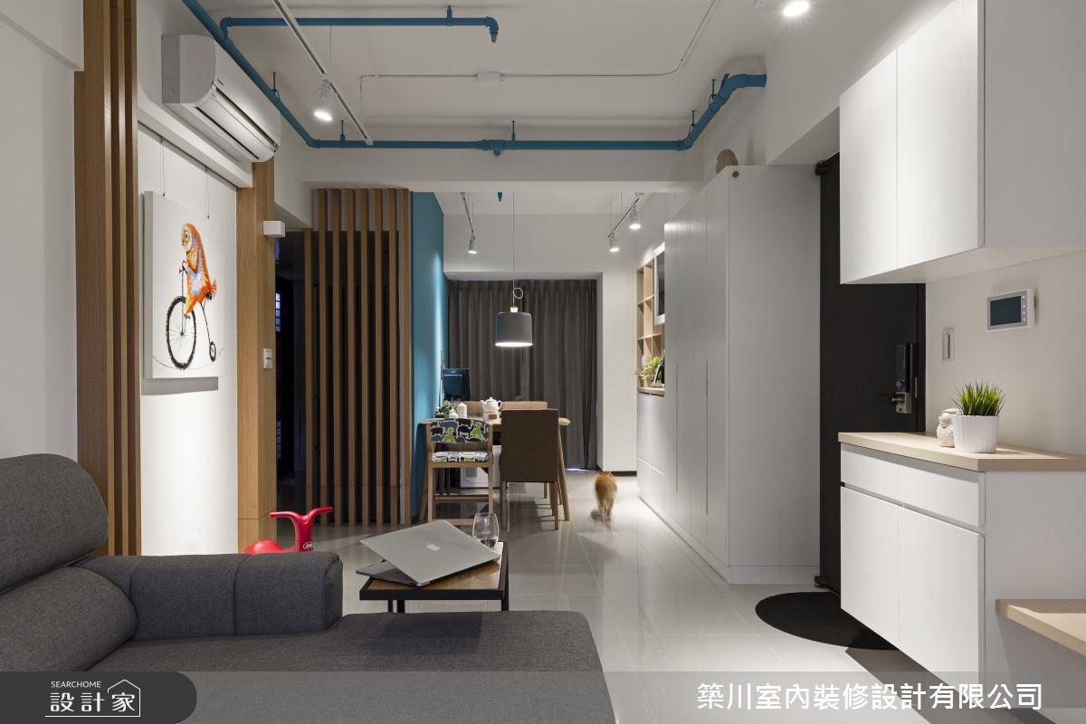23 坪新成屋,是 2 大 1 小 1 貓的居住空間,女主人為