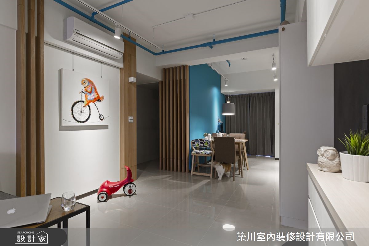 23 坪新成屋,是 2 大 1 小 1 貓的居住空間,女主人為