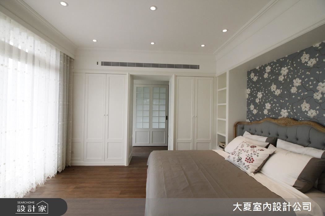 60 坪大宅,設計師於室內導入絕佳的材質比例,經由美