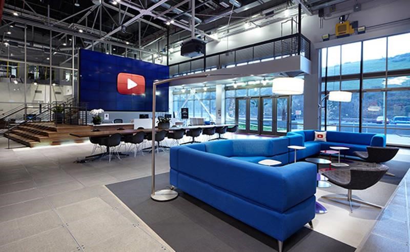 YouTube 主要辦事處位於洛杉磯南部的 Playa Vista。>>看完整文章 YouTube 主要辦事處位於洛杉磯南部的 Playa Vista。>>看完整文章