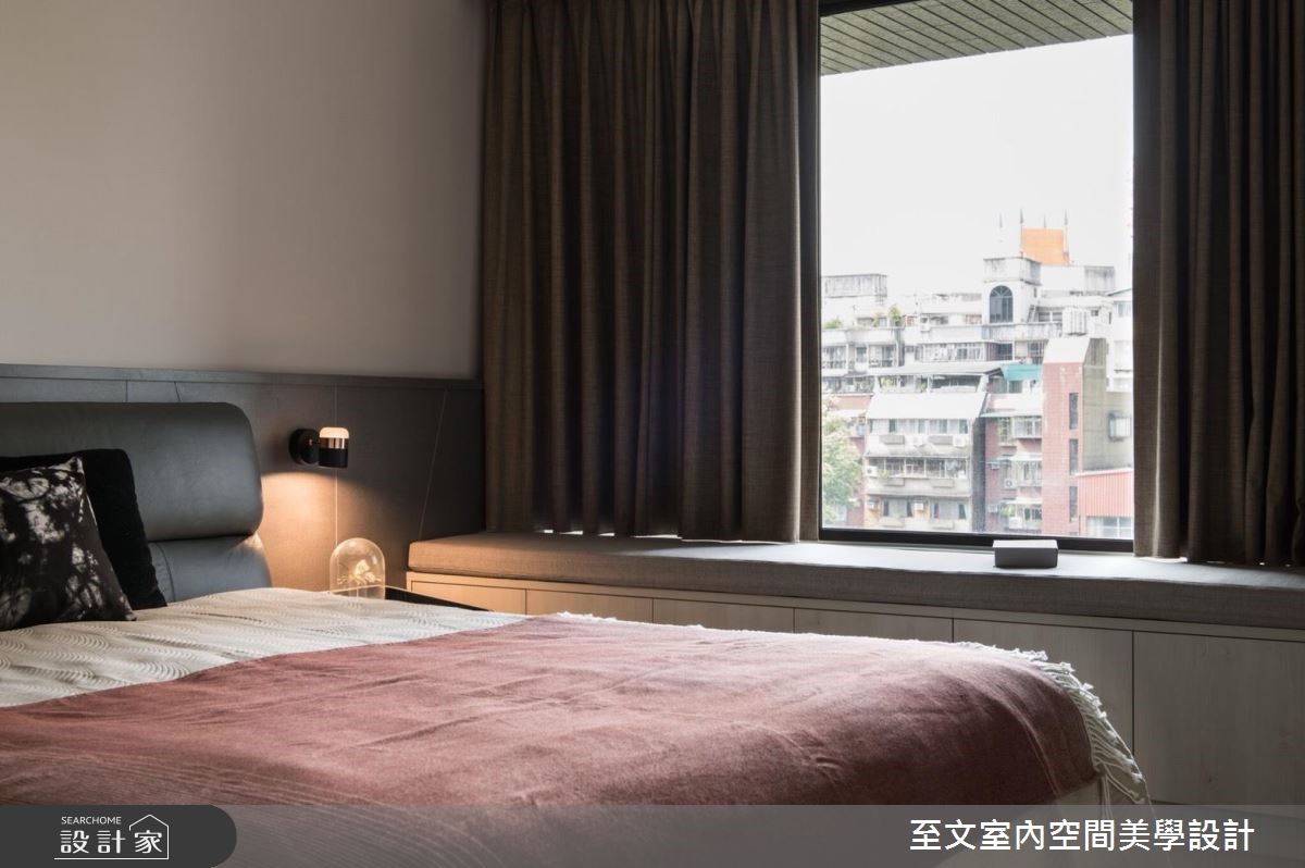 屋主夫妻倆皆為忙碌的醫生,期待生活在放鬆、愜意的居