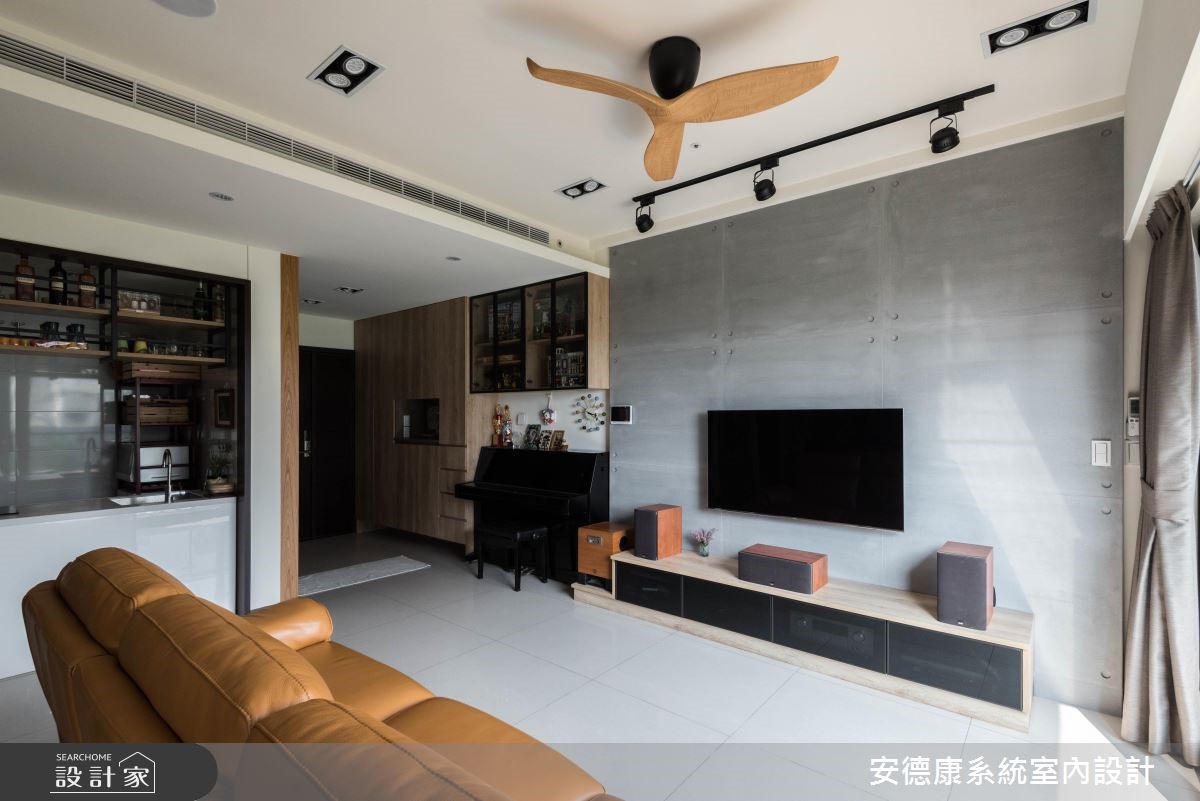 有想法與品味的屋主,在 38 坪擁有陽台的室內空間,實