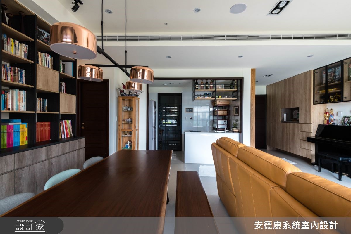 有想法與品味的屋主,在 38 坪擁有陽台的室內空間,實