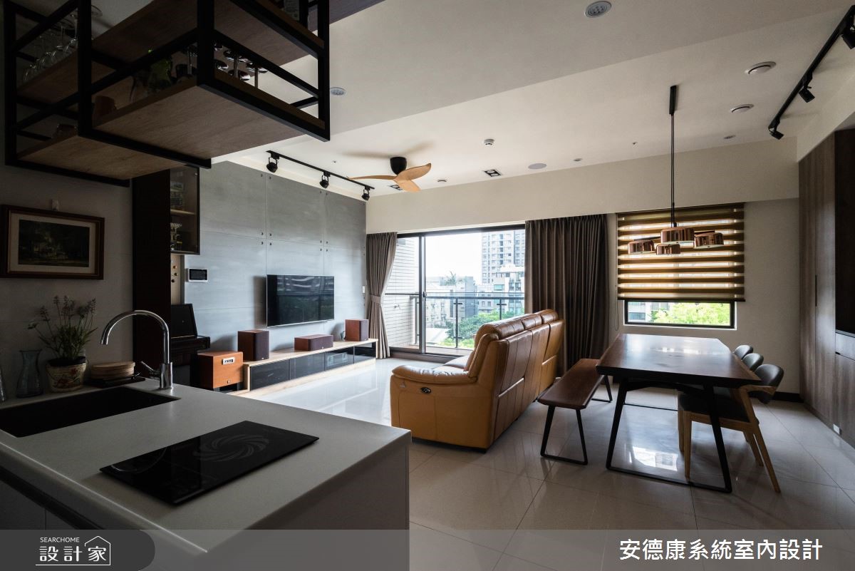 有想法與品味的屋主,在 38 坪擁有陽台的室內空間,實