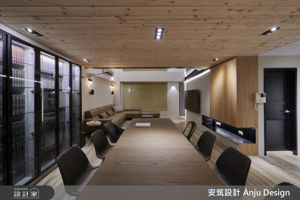 原本格局錯落不規則的透天別墅,在設計師的精心策劃下