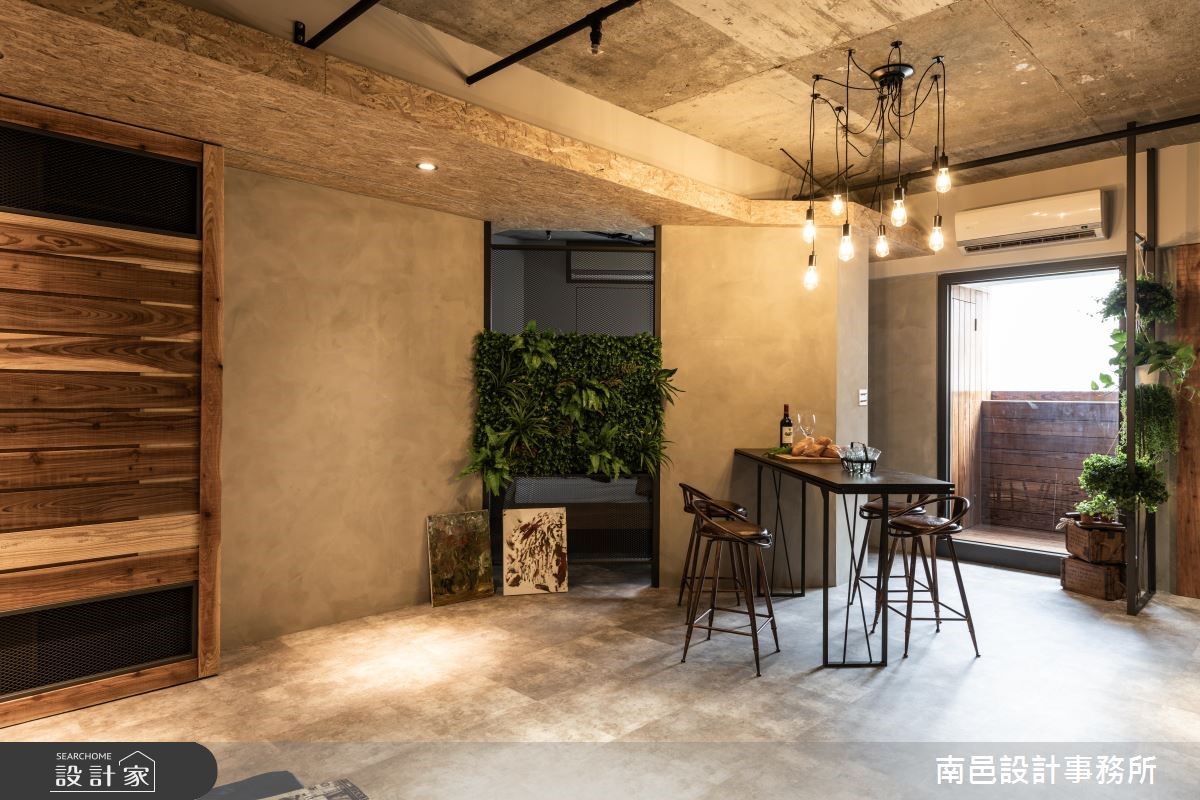 18.5 坪的不規則老屋,設計師在有限坪數下,重新整頓