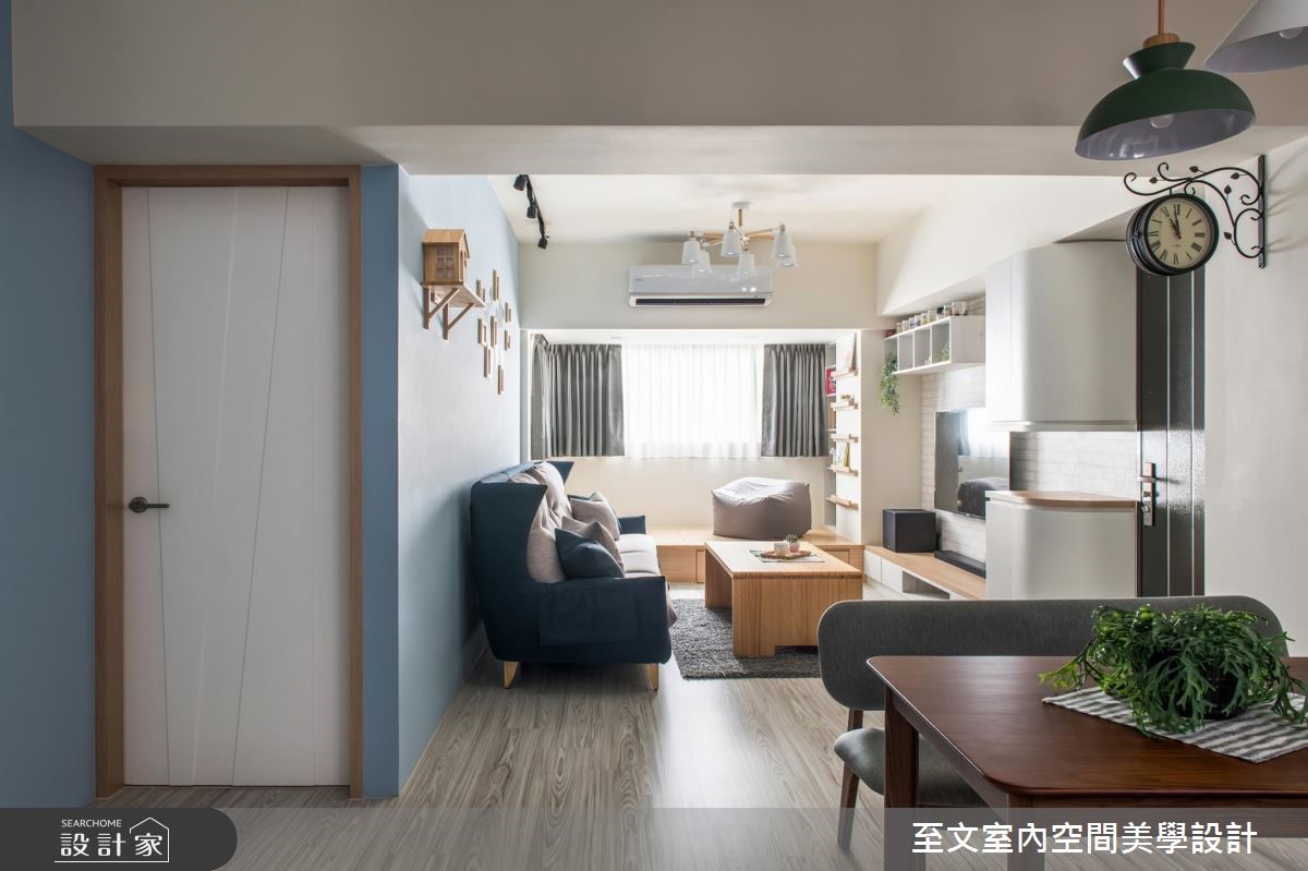 為了讓孩子在一個充滿愛的家屋下成長,室內空間的設計