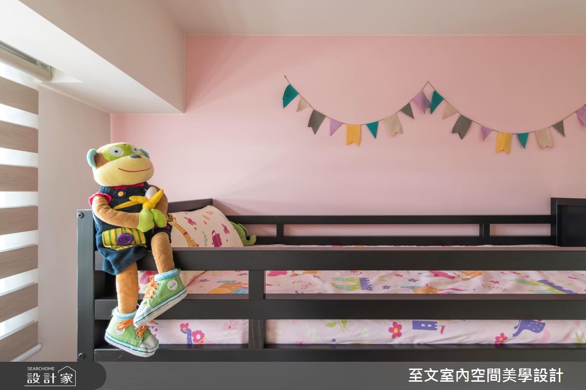 溫馨、舒服,是走進這間 23 坪北歐風居宅的第一印象。
