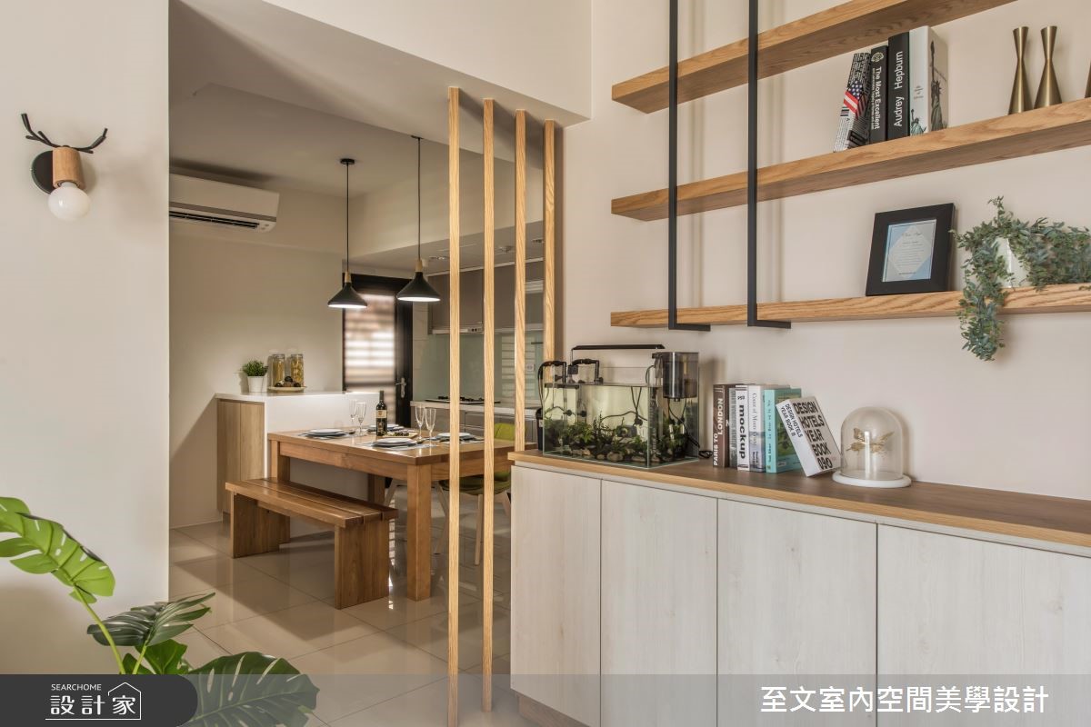 溫馨、舒服,是走進這間 23 坪北歐風居宅的第一印象。