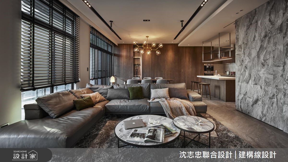 開放的明亮空間裡,俐落、潔淨的線條勾勒出視覺力道,