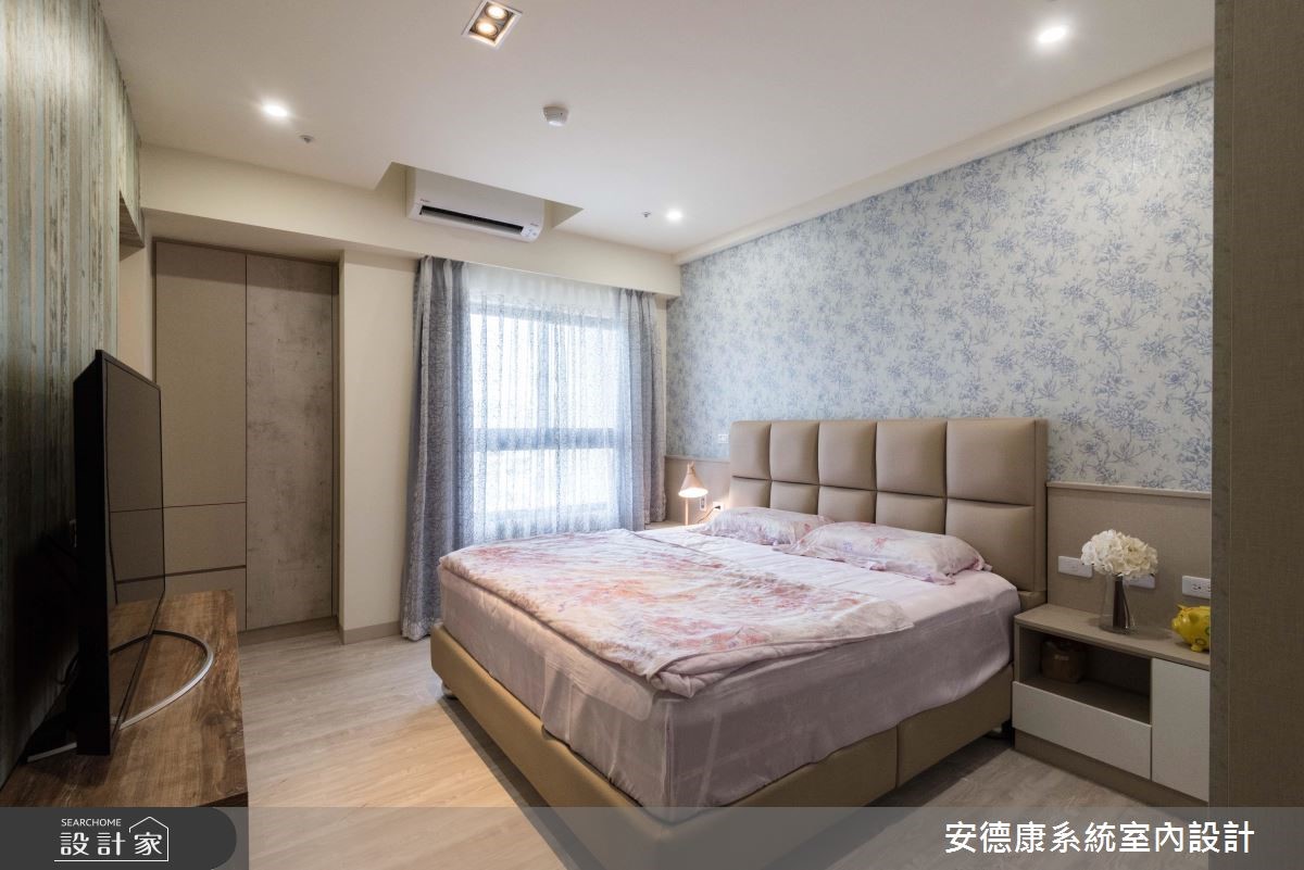 喜愛層次豐富、氣氛活潑的屋主兩人,對於收納機能同樣