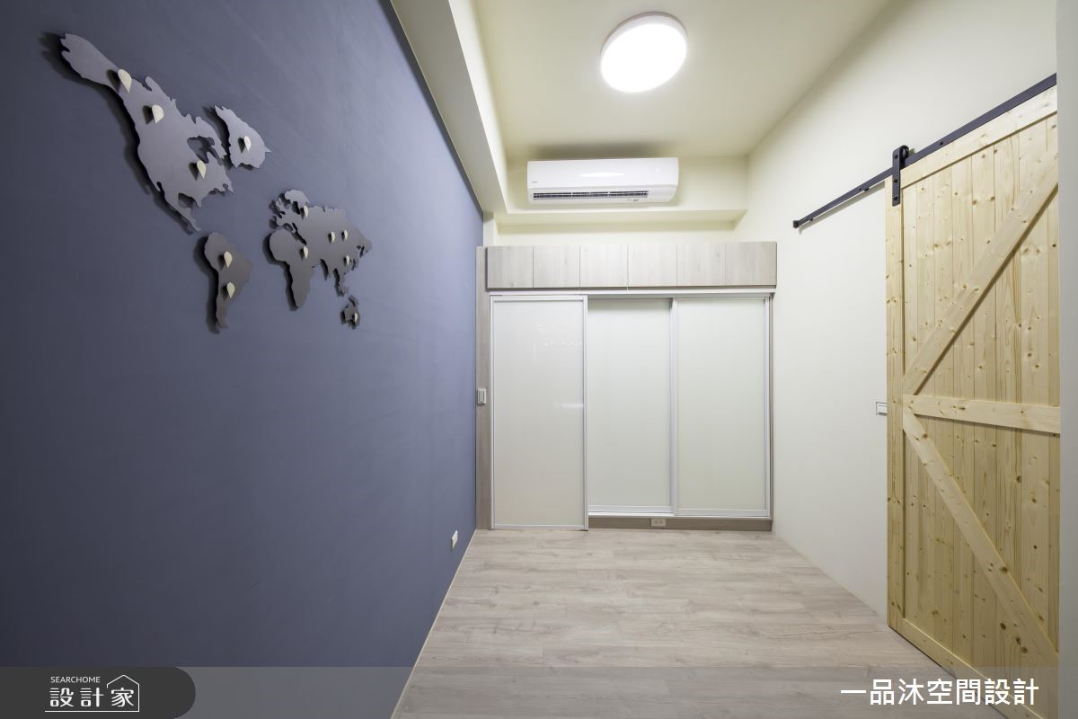 將多年的老屋翻轉成設計工作室,而為了讓業主到設計公