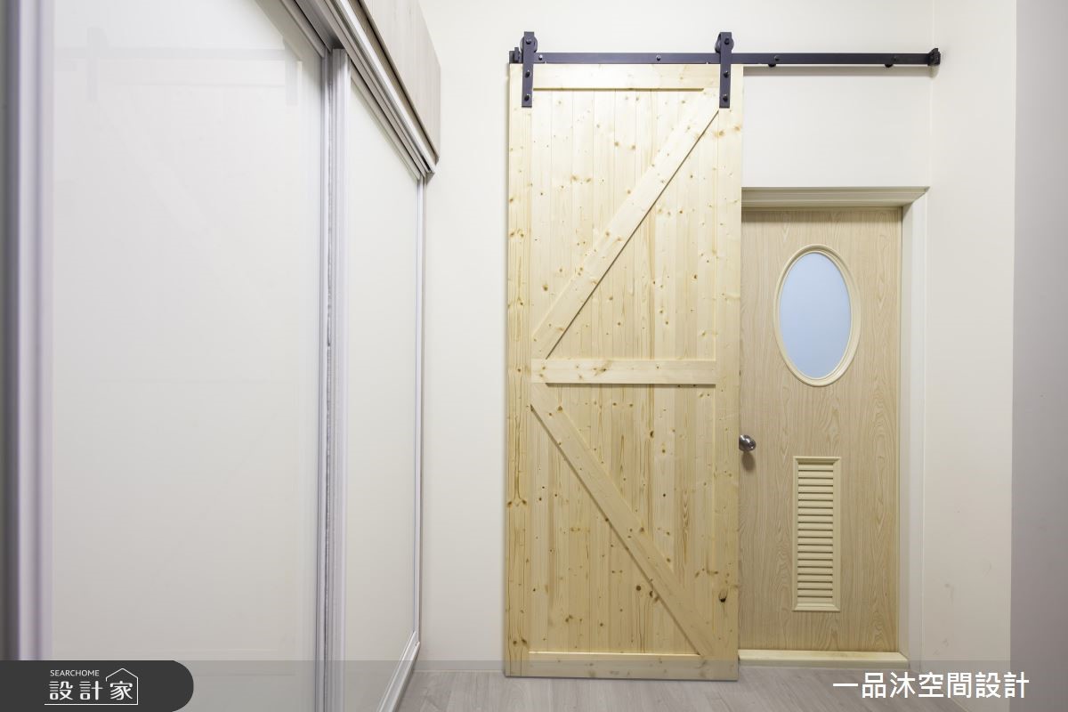 將多年的老屋翻轉成設計工作室,而為了讓業主到設計公