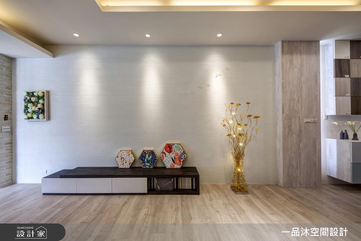 將多年的老屋翻轉成設計工作室,而為了讓業主到設計公