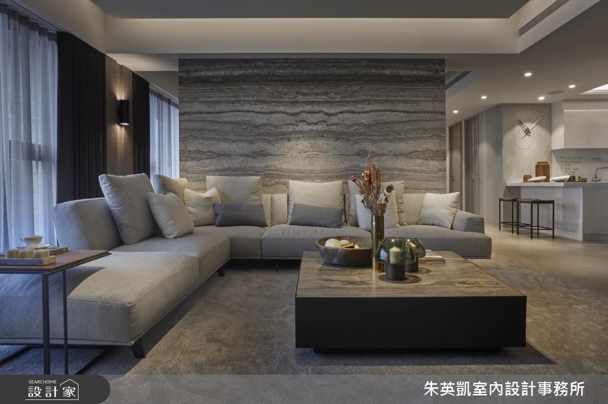 50 坪現代風屋主為長期在中國工作的夫妻,退休後有著