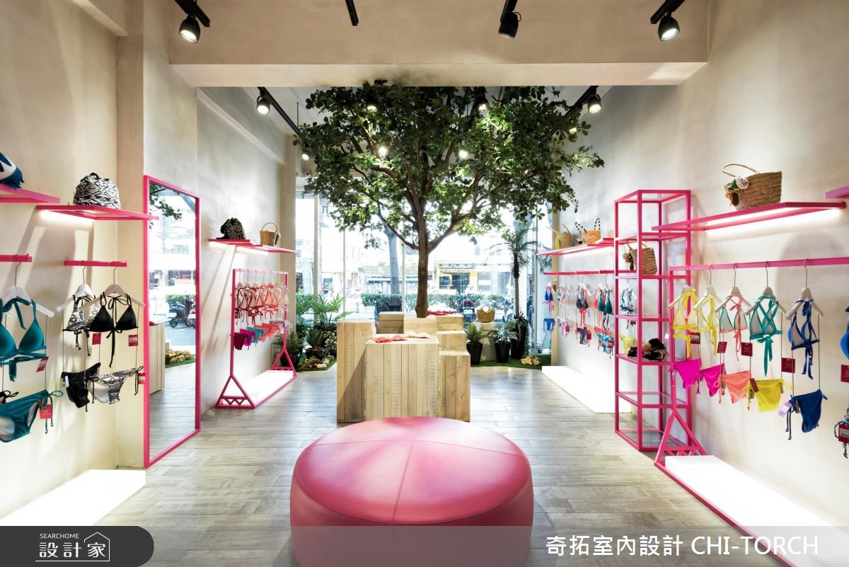 一般對於比基尼的印象就是陽光、沙灘和海浪,而這間 3