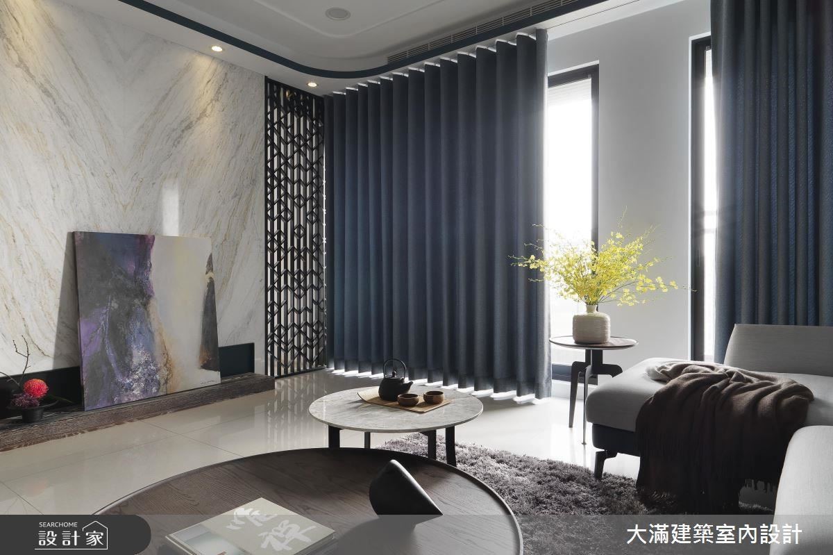 打開廚房隔牆,換裝為吧檯,就能讓公領域大大呼吸,外