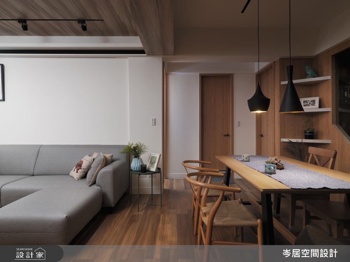 24坪老屋,設計師首先更新屋況,將水電、管線全部換新