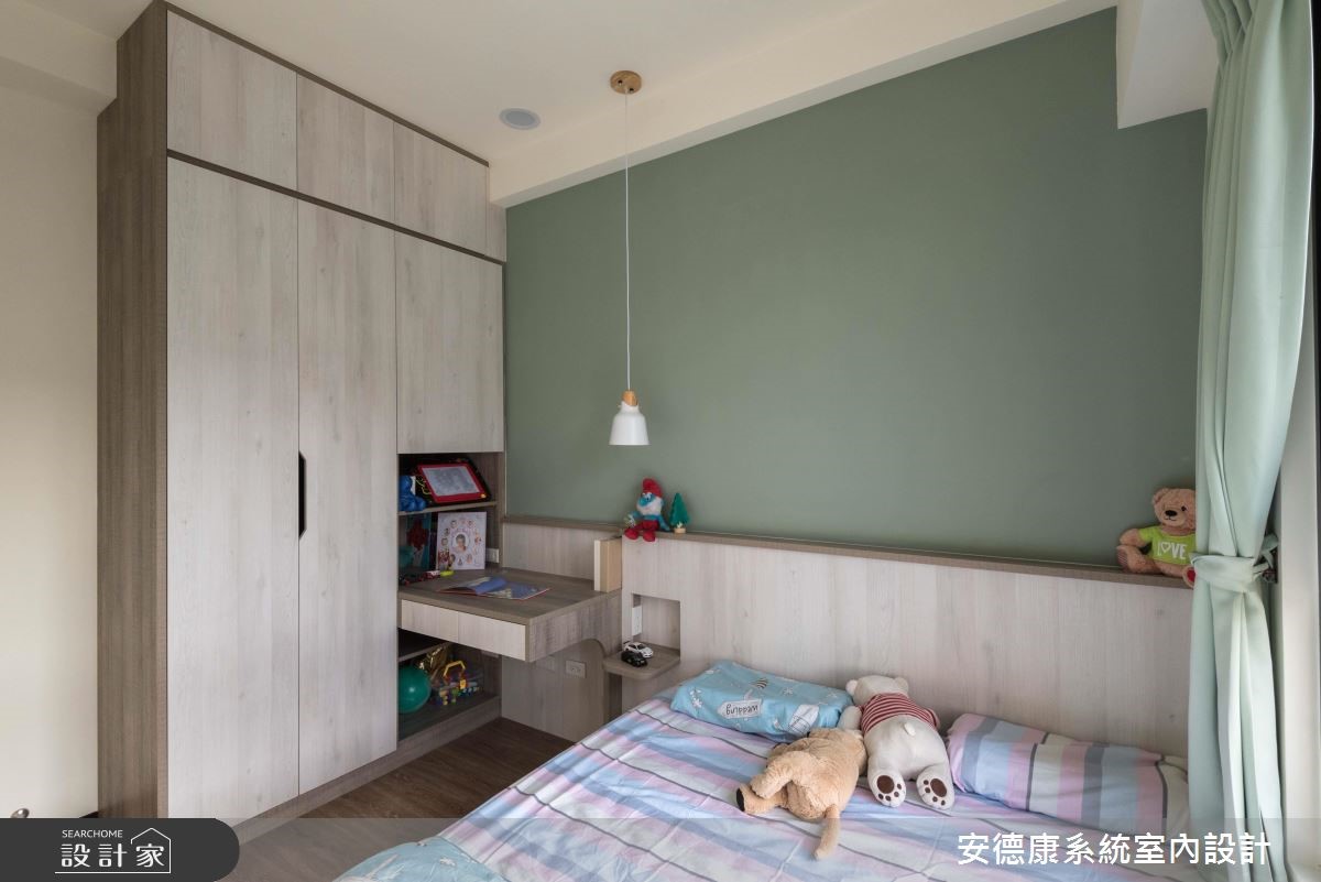 由於 30 坪住宅的屋主夫妻喜愛北歐風,又希望在收納功