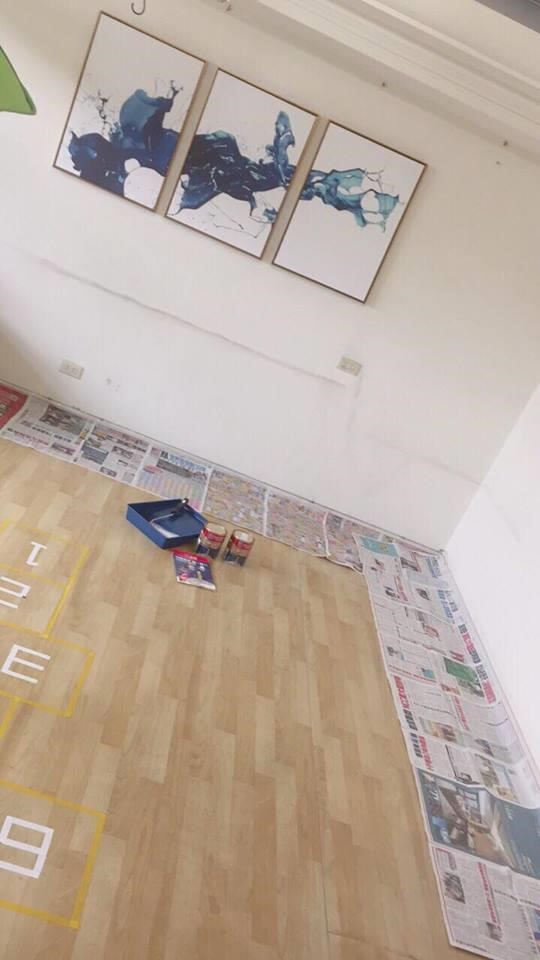 多年前公婆與兒子們同住在這三十年的社區大樓,婚後我