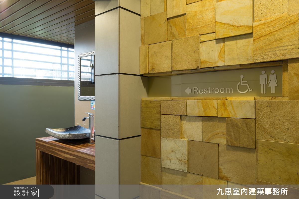 65 坪老屋經由翻新後,開啟中醫診所的新氣象,整體引