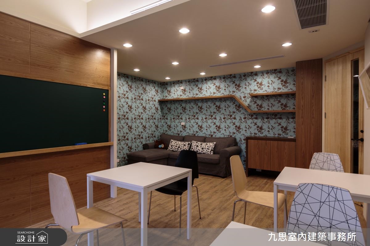 65 坪老屋經由翻新後,開啟中醫診所的新氣象,整體引