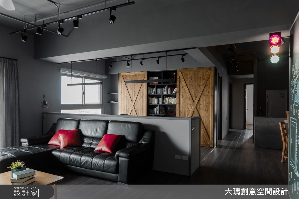 屋主夫妻倆在美國讀書時相識,回台灣奮鬥、定居後,希