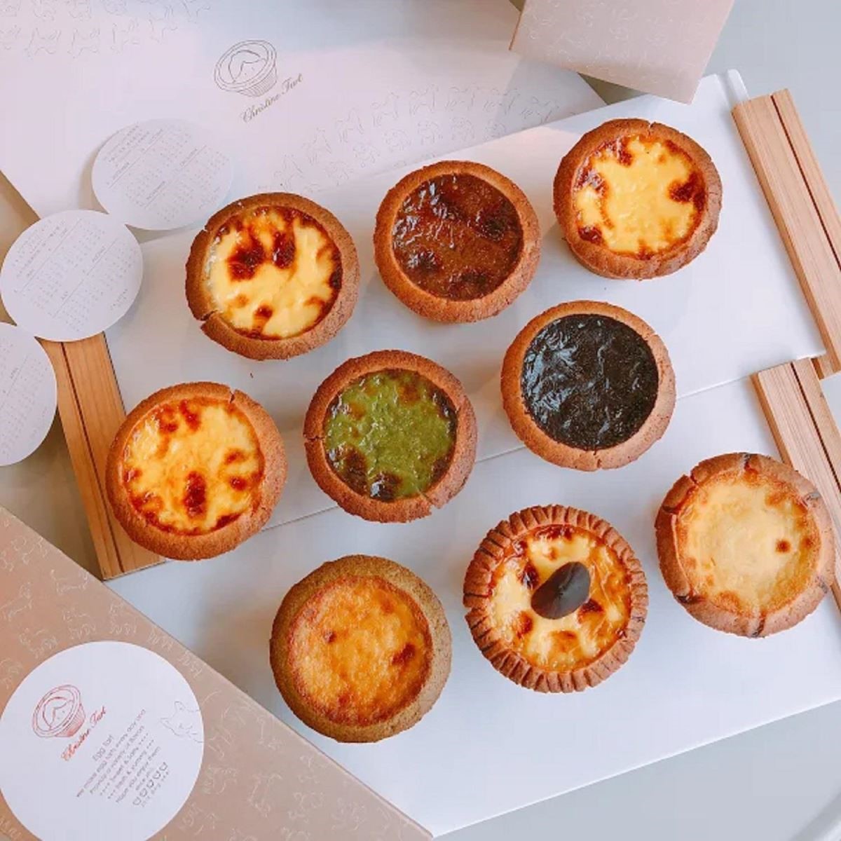 誠品生活|克莉斯塔|12/12-12/25 凡購9顆蛋塔,即贈原味蛋塔乙顆。 誠品生活|克莉斯塔|12/12-12/25 凡購9顆蛋塔,即贈原味蛋塔乙顆。